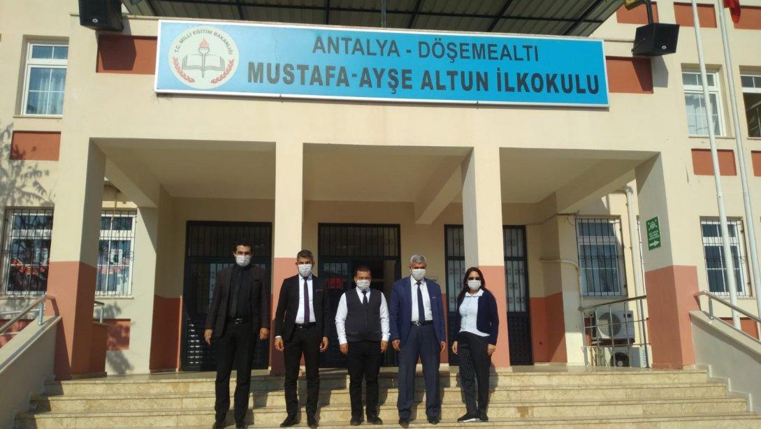 İlçe Milli Eğitim Müdürümüz Süleyman GÖKÇEN ve Şube Müdürümüzlerimiz ile birlikte  Mustafa Ayşe Altun İlkokulunu Ziyaret Etti.